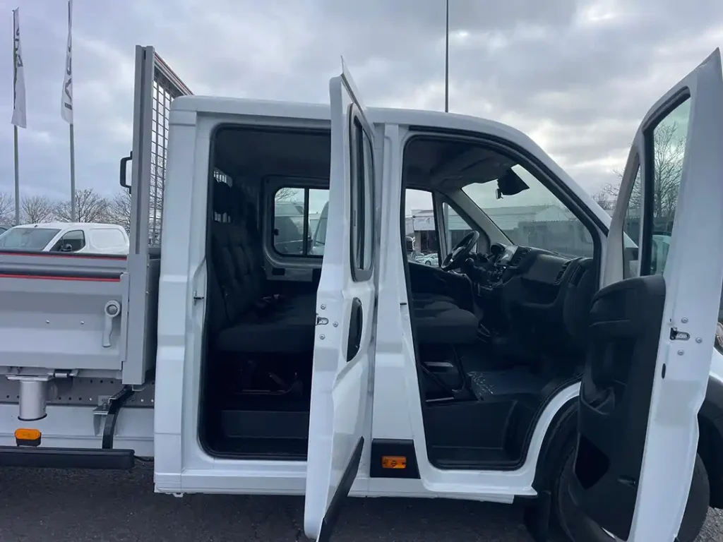 Véhicule neuf - Fiat Ducato Maxi - 140 ch - Double cabine Tri - Benne Alu