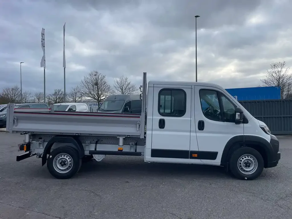 Véhicule neuf - Fiat Ducato Maxi - 140 ch - Double cabine Tri - Benne Alu