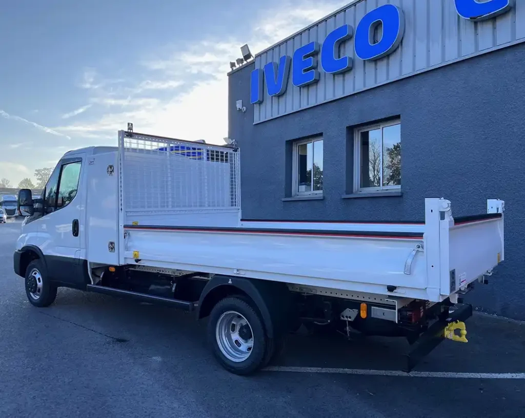 Véhicule neuf - Iveco Daily 35C16 - Benne Coffre - MY2024